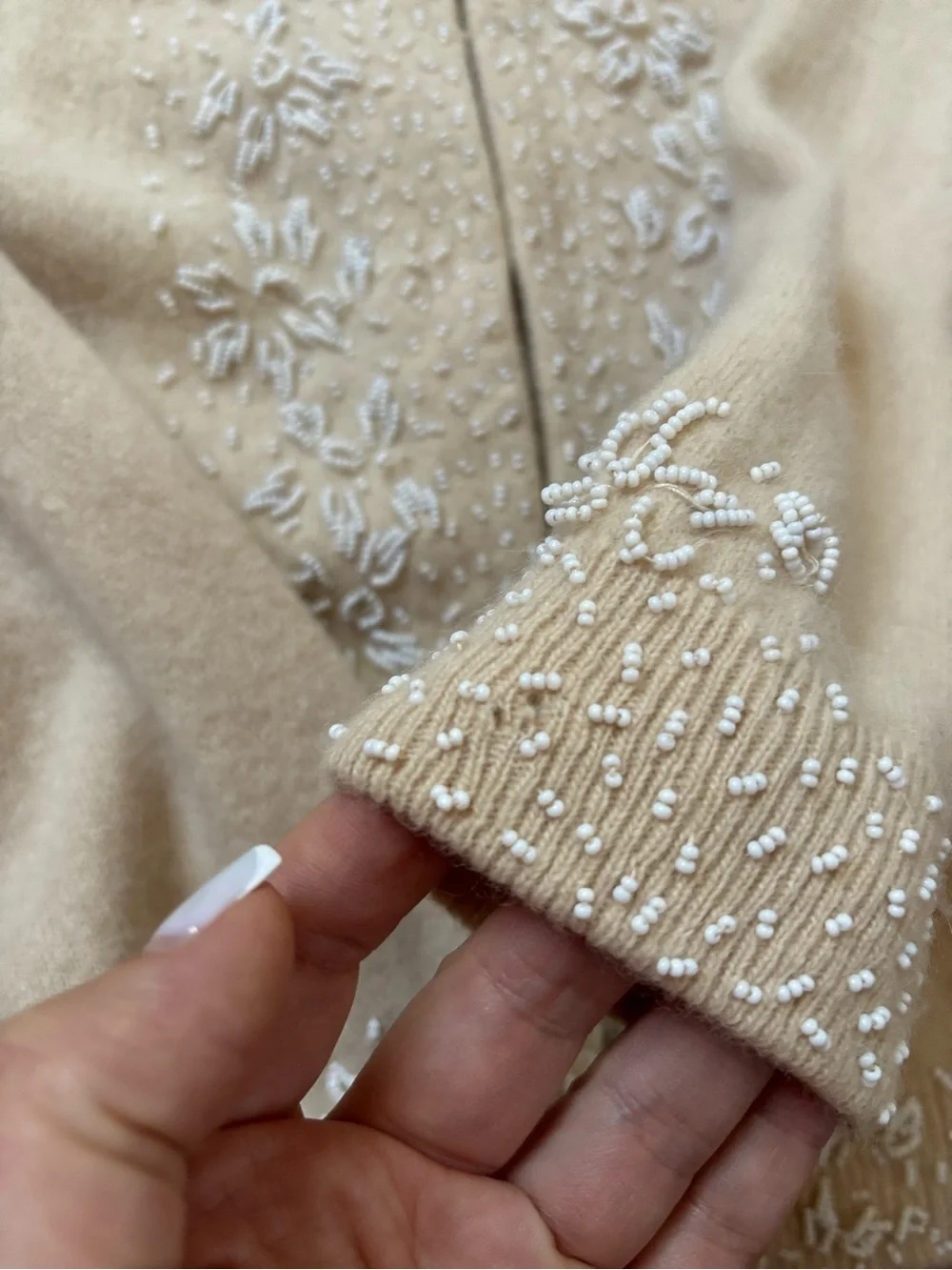 Vintage 50’ Cream Embroidered Knit Cardigan Sweater